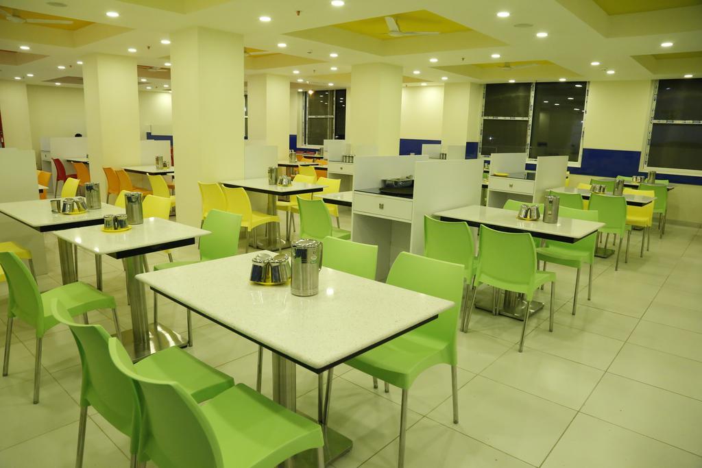 Ganpat Grand Hotel Palni Kültér fotó